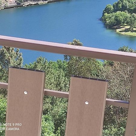 ヴィエイラ・ド・ミーニョ Casa Encosta Do Geres-Ferias No Geresヴィラ エクステリア 写真